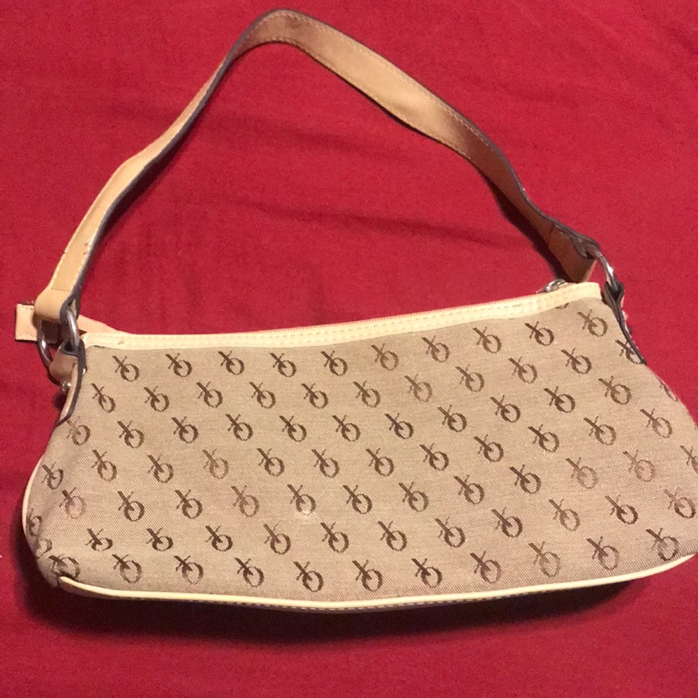 XO GLAMOROUS PURSE